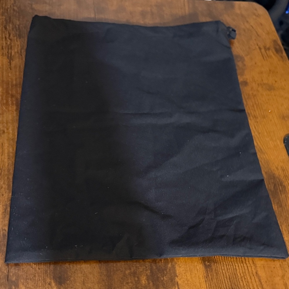 Nautica Black Dust Bag with White Logo - Picture 2 of 3